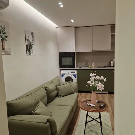 Bazaar With Parking Aparthotel 4*