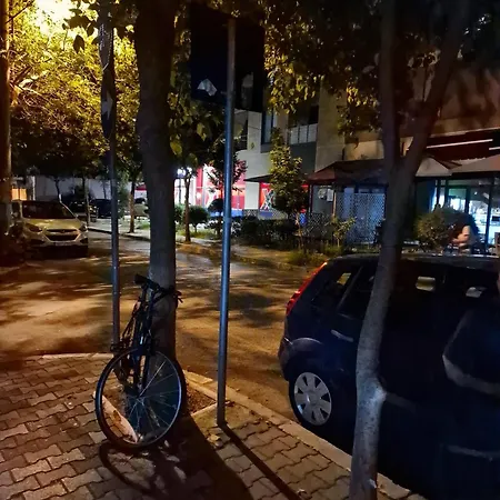 Aparthotel Bazaar With Parking 4*
