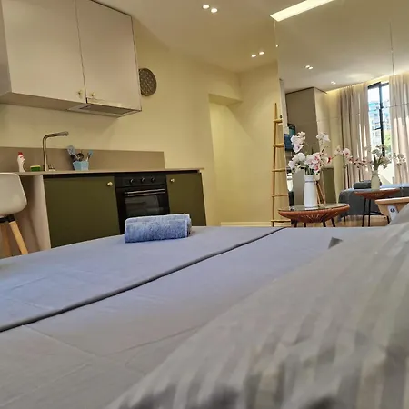 Bazaar With Parking Aparthotel 4*